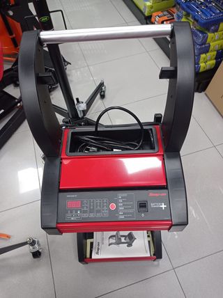 CARGADOR DE BATERÍAS 6-12-24V SNAP-ON