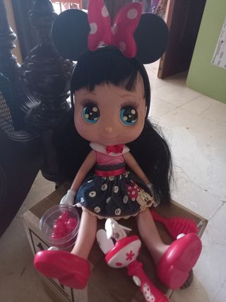 Muñeca I love Minnie peinados famosa