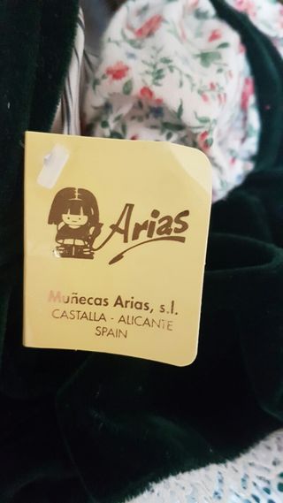 Pareja muñecos clásicos