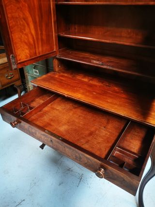 escritorio librería. elegante. calidad