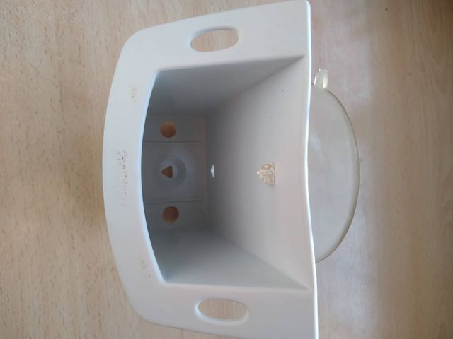 Soporte para radio portátil de barco