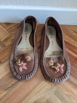 Manoletinas de piel talla 37