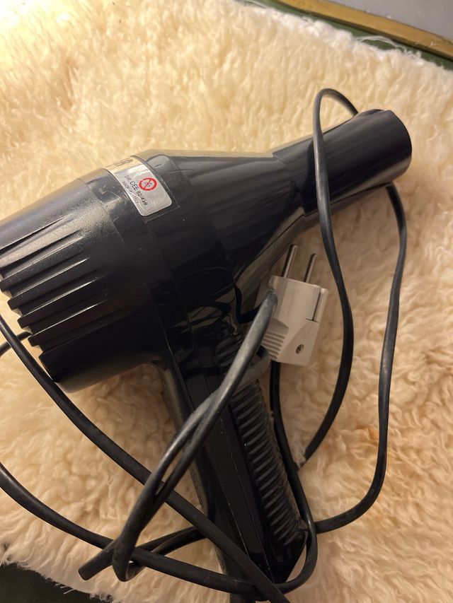 Secadores de pelo . L ' Oreal