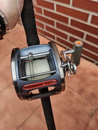 Carrete  Pesca Penn Commander Pro 30  LW