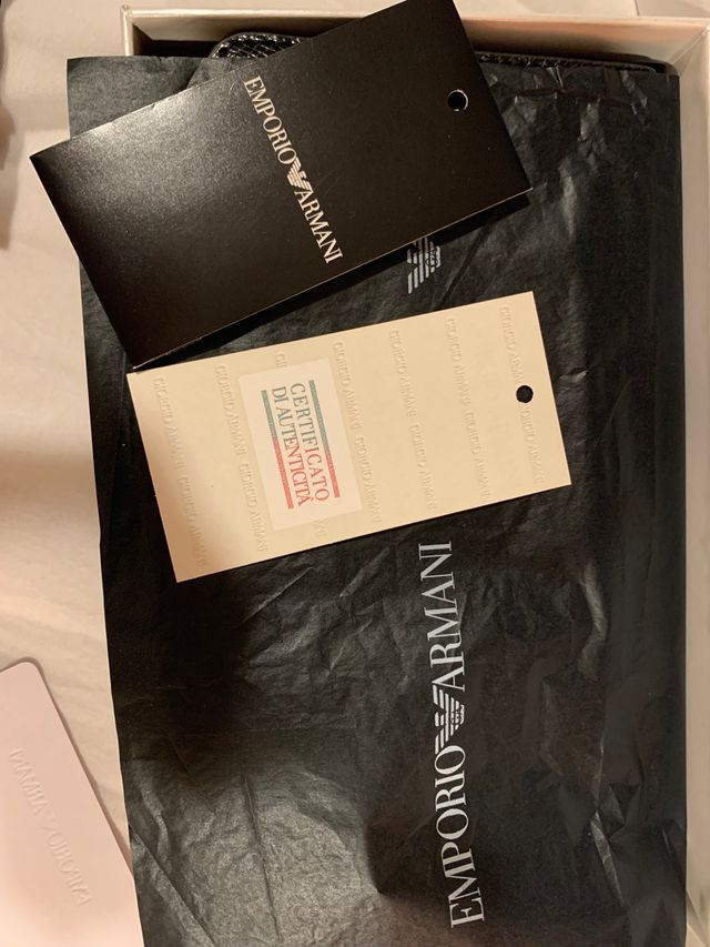 Cartera nueva Armani