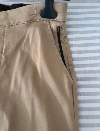 Pantalón chino Zara