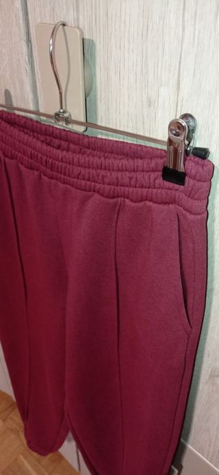 Pantalón chándal nuevo