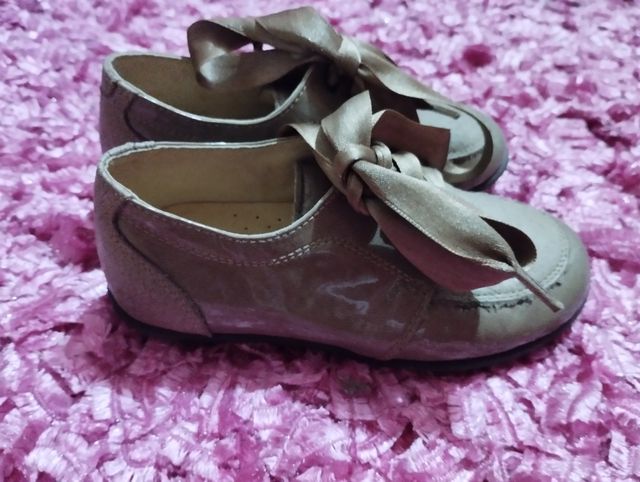 Zapatos de vestir niña número 24