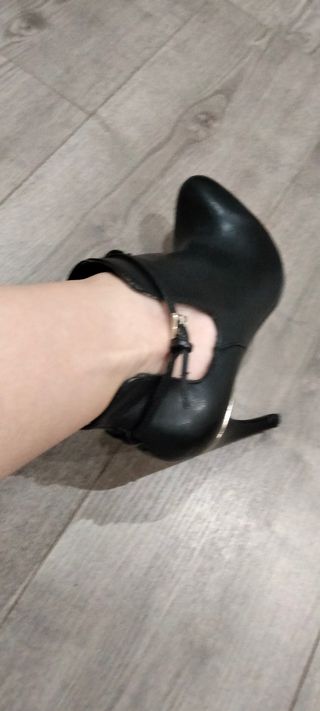 Botines Stradivarius talla 37