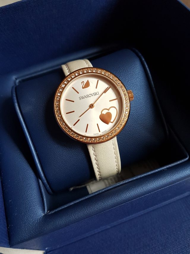 Reloj Swarovaki