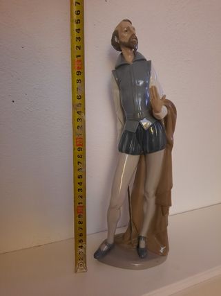 FIGURA DE PORCELANA DON QUIJOTE  NAO DE LLADRO