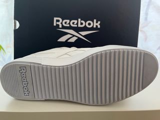 Playera.Tenis.Zapatillas.Reebok.Talla 39.