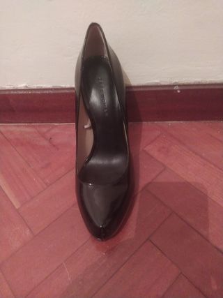 zapato  talla 38 de zara tienen plataforma delante
