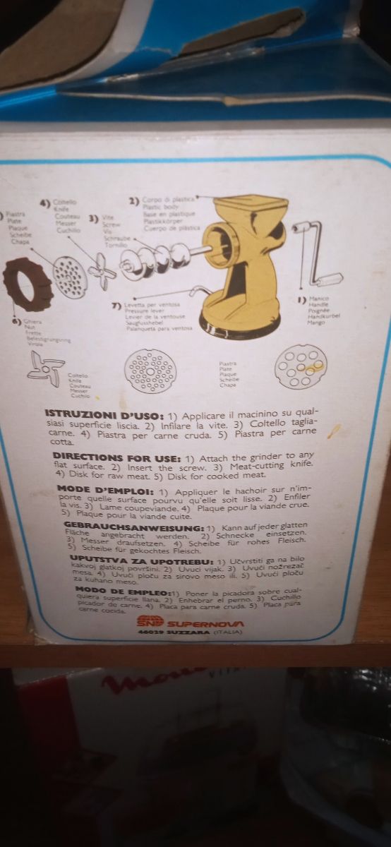 Tritacarne manuale REGINA