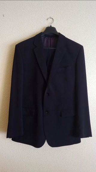 Traje ceremonia, negro