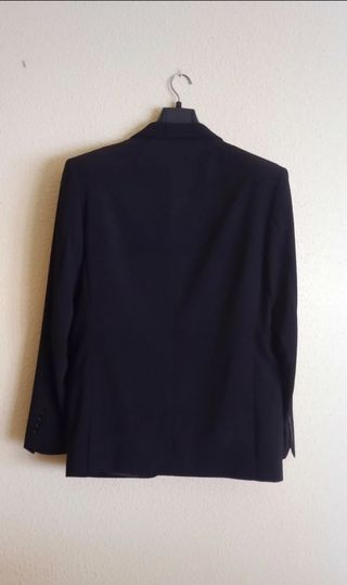 Traje ceremonia, negro