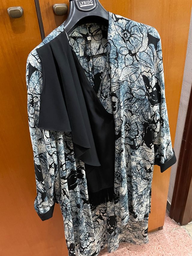 Elegante abito  misto seta più cardigan