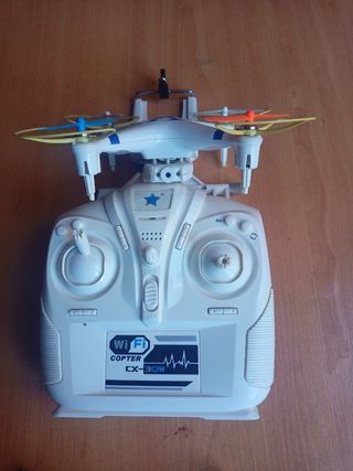 DRONE GIOCATTOLO FPV +fotocamera [-250gr] 
