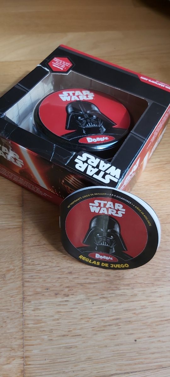 Juego Dobble Star wors nuevo con istrucciones