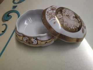 portagioie e posacenere