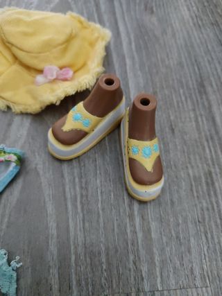 ropa y accesorios muñeca bratz spring blitz 