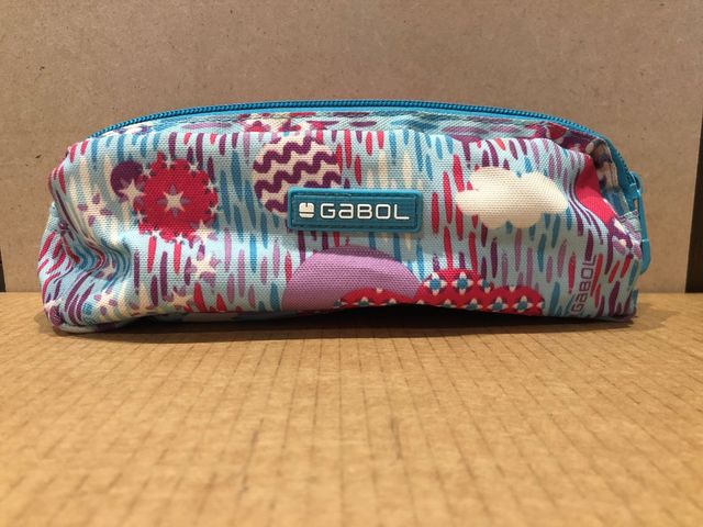 Estuche Gabol