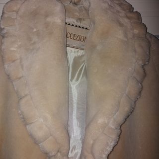 Pelliccia sintetica colore avana