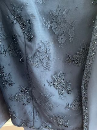 Traje de celebración señora