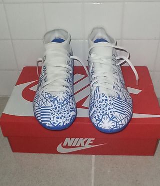 Botas de futbol CR7