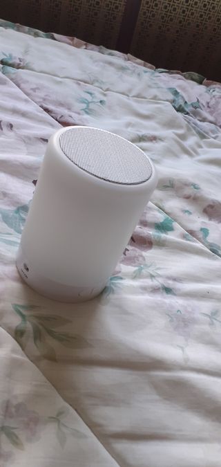 Altavoz Bluetooth lámpara de colores