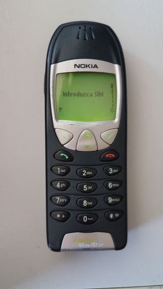 Nokia antiguo 6210 y baterías nuevas