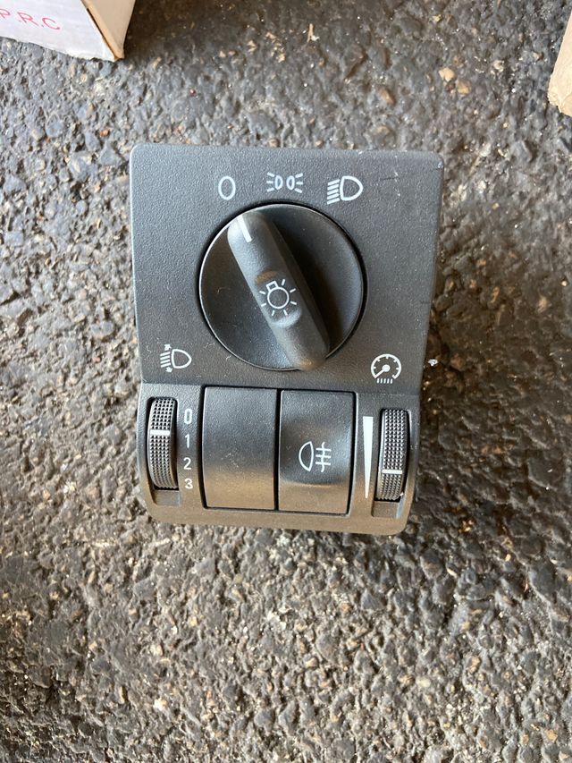 Opel Corsa c con controllo della luce 5€