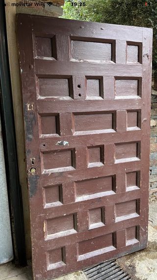 PUERTA MADERA MUY ANTIGUA