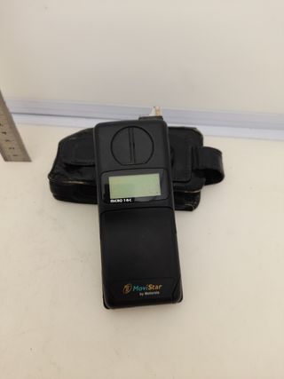 Teléfono antiguo MOTOROLA MICRO T-A-C