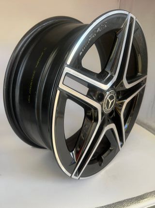 juego llantas18 pulgadas original mercedes AMG