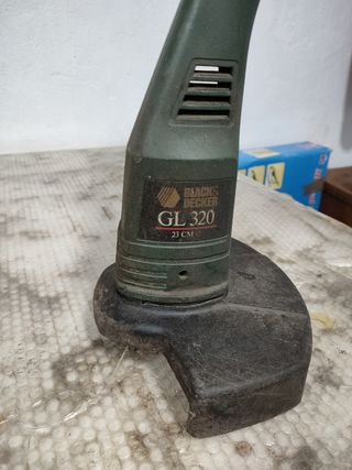 Rifinitore per bordi