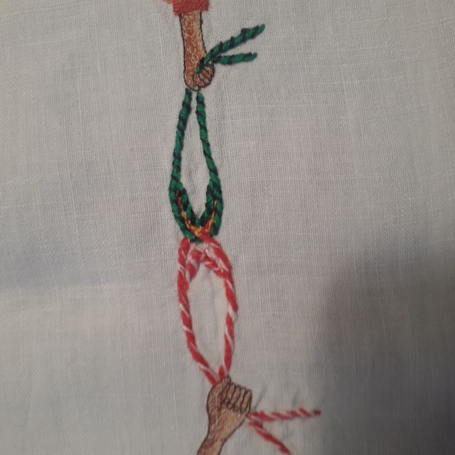 TOVAGLIA RICAMATA A MANO BOLIVIANA