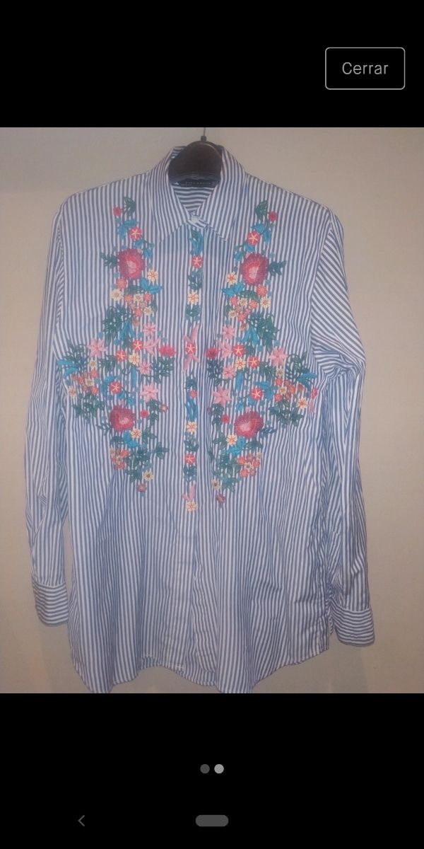 Camisa de rayas bordada. Zara woman