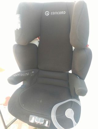 Sillita silla coche bebé (precio negociable)