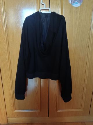 chaqueta corta ( a la cintura) ZARA