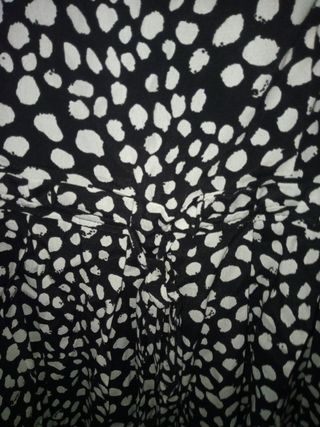 Blusa sin mangas con ceñido en la cintura