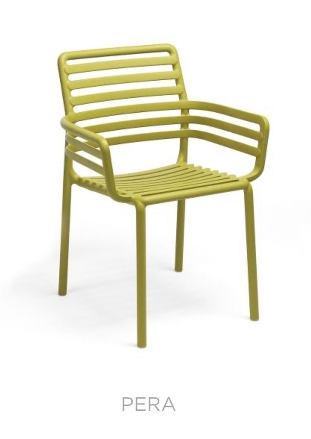 Silla DOGA con reposa brazos