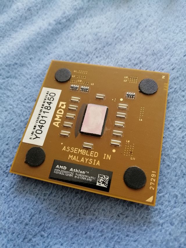 💻 AMD Athlon 1,8 Ghz