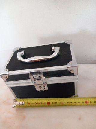 Caja maquillaje