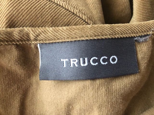 Falda midi marrón de Trucco