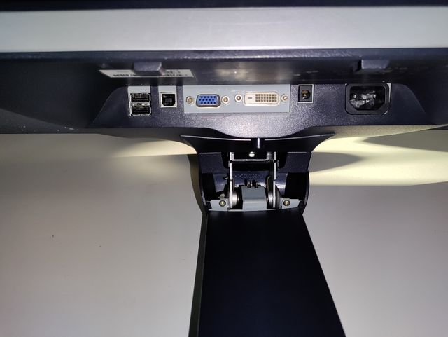 Monitor pantalla Dell 1704 FPT