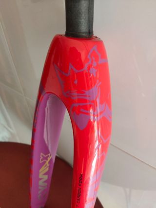 horquilla 24 pulgadas carbono