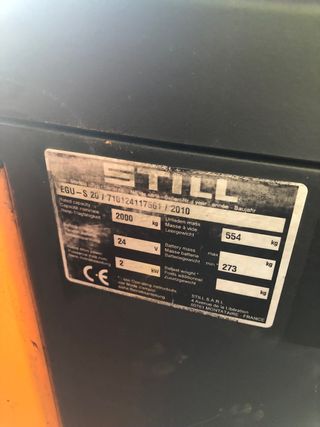 Transpalet electrico con plataforma STILL