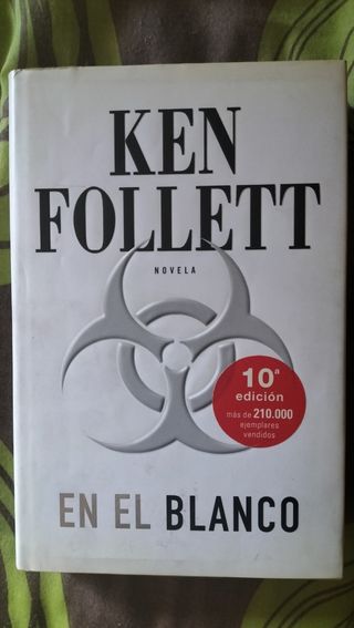 EN EL BLANCO - KEN FOLLETT