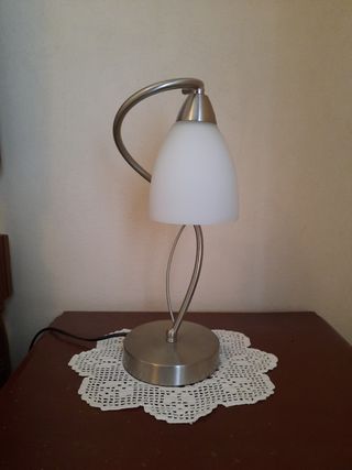 2 candeeiros de quarto